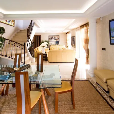 别墅 El Paradisio Splendid 5 Stars Atypical In With Overflowing Swiming Pool