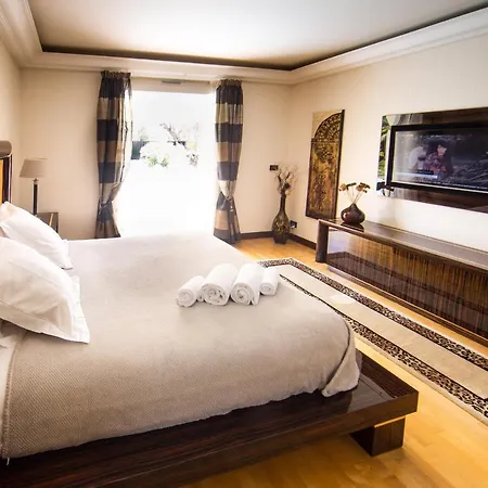 别墅 El Paradisio Splendid 5 Stars Atypical In With Overflowing Swiming Pool