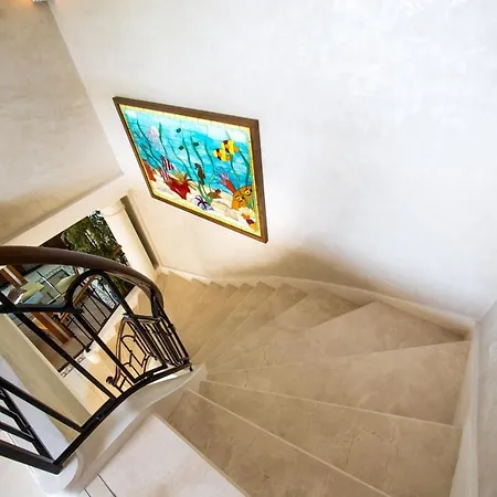 El Paradisio Splendid 5 Stars Atypical In With Overflowing Swiming Pool * 昂蒂布